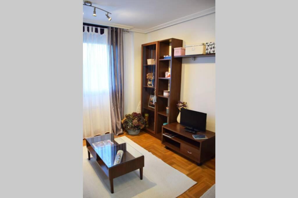 El Pisito De Rodrigo II Apartment ริวาเดเซญา ภายนอก รูปภาพ